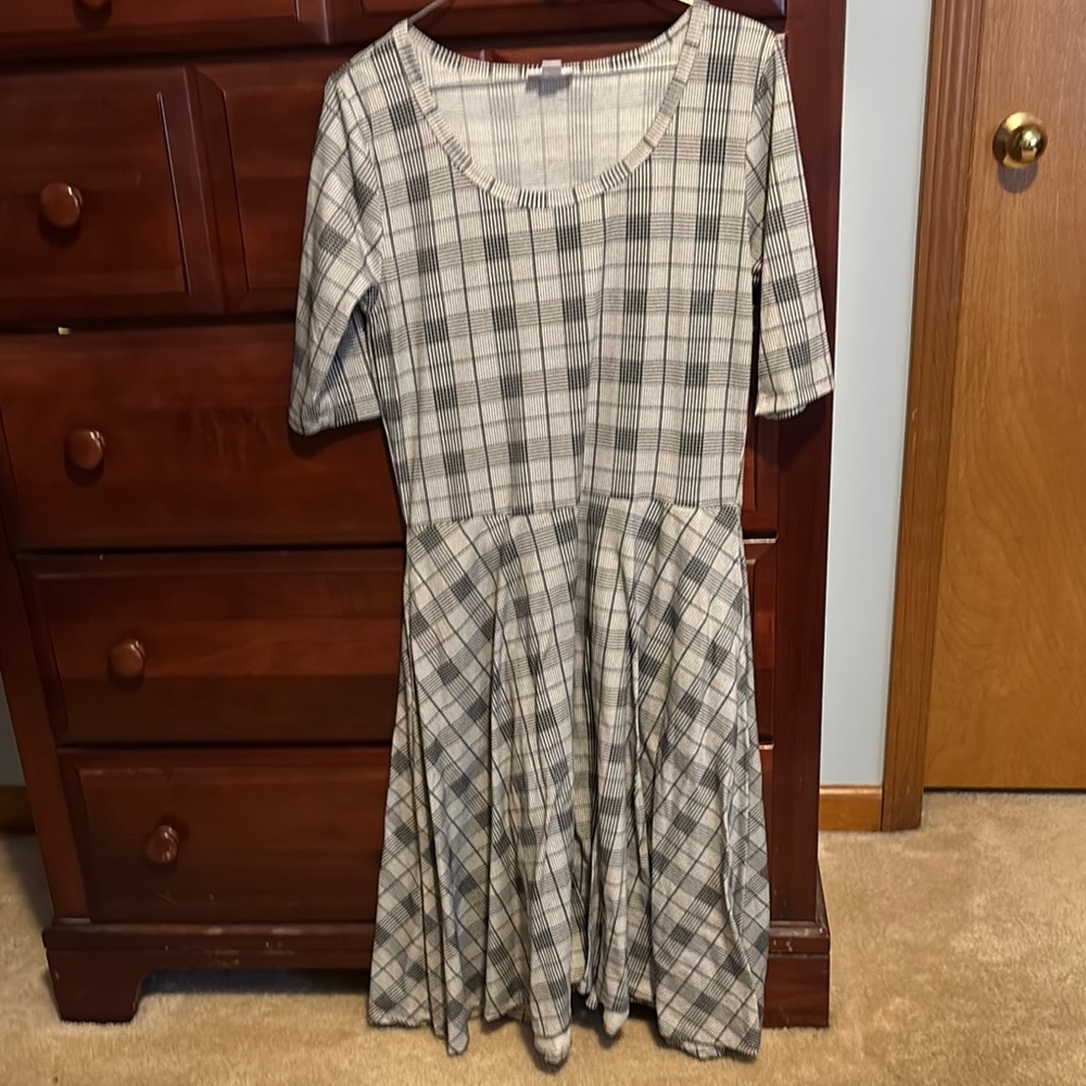 LuLaRoe Black and White Casual Fit and Flare Dress